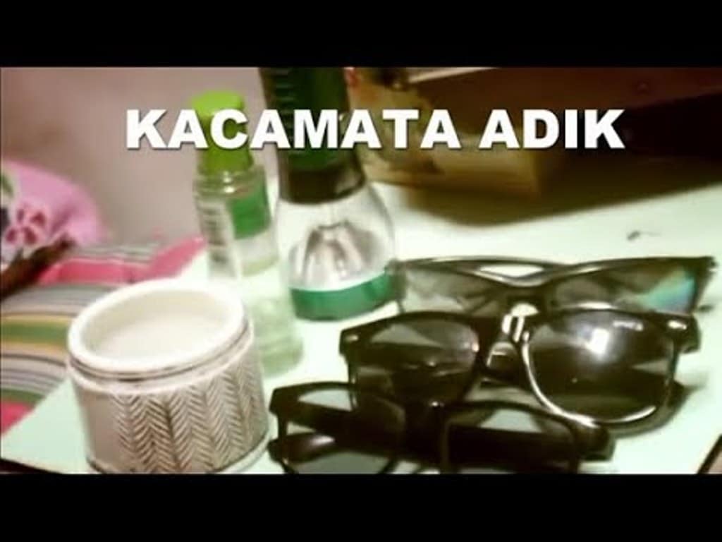 Lensa Sang Adik: Sudut Pandang